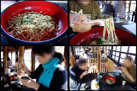 かやぶきの里 旅籠 - 自分達で打った蕎麦を食す