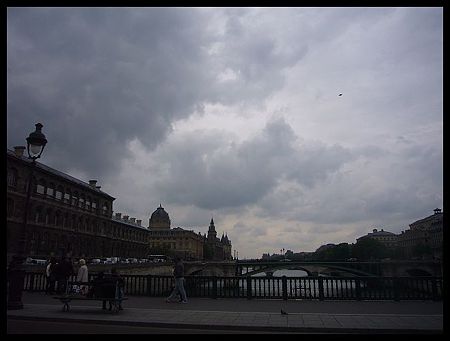 P2450759