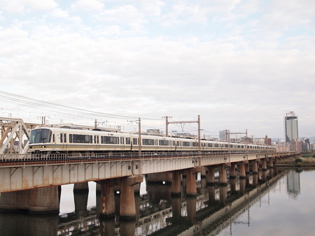 221系快速 東海道本線新大阪~大阪