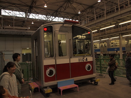 大阪市営地下鉄10系 緑木検車場01