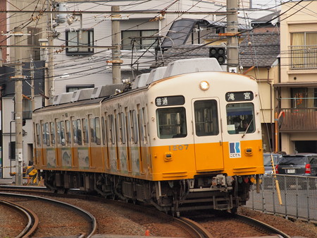 琴電1200形琴平線色 琴平線高松築港~片原町02