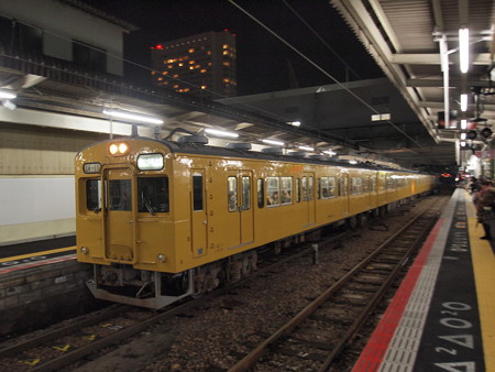 105系末期色普通 山陽本線広島駅03