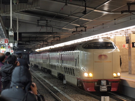 285系サンライズ出雲 東海道本線大阪駅04