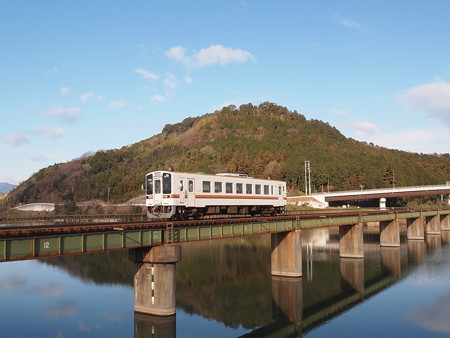 キハ11形普通 紀勢本線徳和~多気01