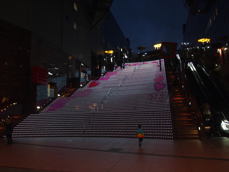 京都駅の階段01