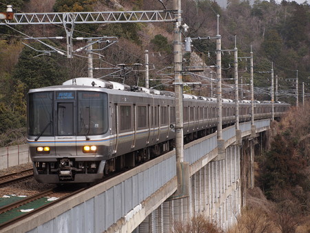 223系新快速 湖西線北小松駅02