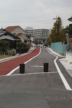 防府駅方面　遊歩道