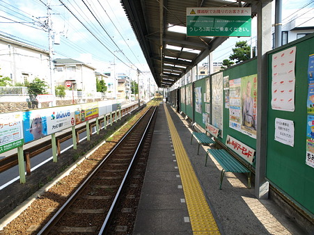 石上駅4