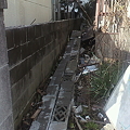 Photos: 北茨城市磯原町なう。石塀が崩れ落ちている。