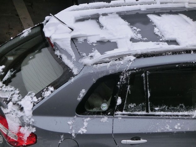 車の屋根の雪 写真共有サイト フォト蔵