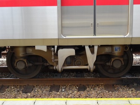 4000-FS571_2
