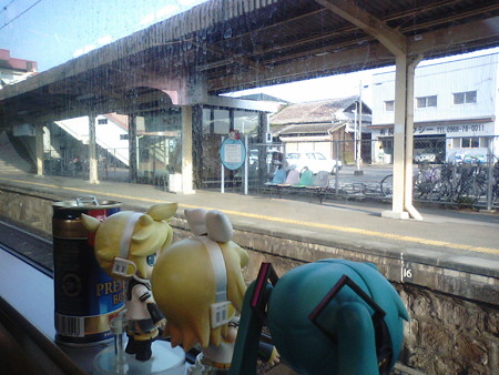 長州駅に停車、6分。