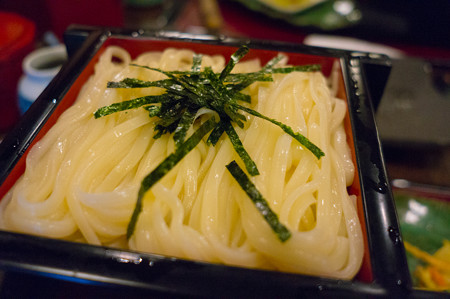 うどんは水沢うどんに近いかな?
