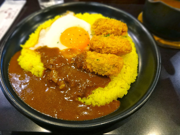 つぼやきカレー キートン カキフライカレー 大盛 広島市中区幟町 写真共有サイト フォト蔵