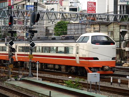 485系(新宿駅)2