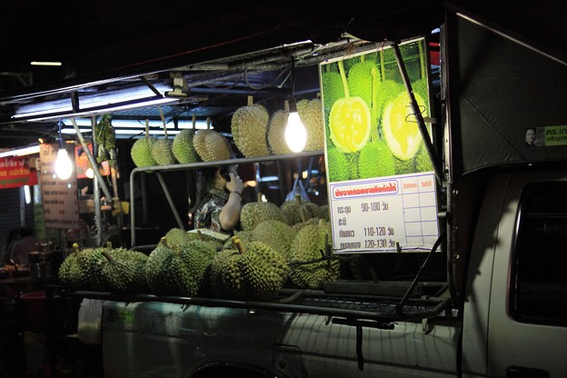 夜の中華街１０