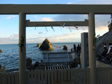 夫婦岩 12月朝7:27