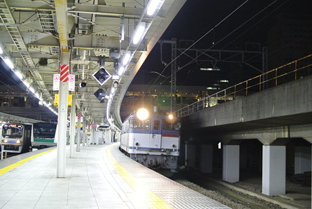 早朝の大崎駅にて