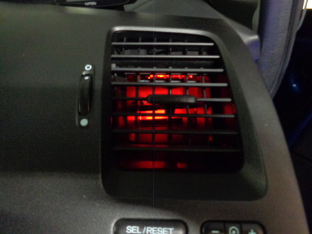 シビックタイプＲ　群馬県　エアコン吹き出し口ＬＥＤ取付