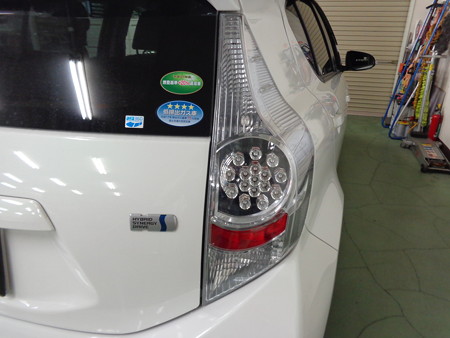 トヨタＡＱＵＡ　テールＬＥＤ製作　消灯時