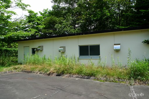 小屋その1 P1060242.jpg