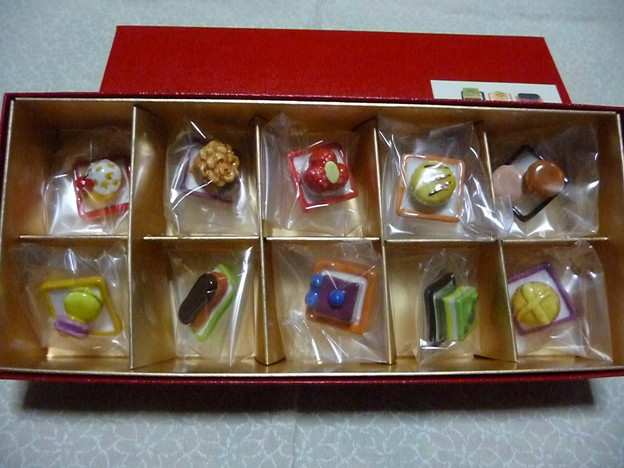 夫からのクリスマスプレゼントとして 神戸のケーキ屋さんで買っても 写真共有サイト フォト蔵