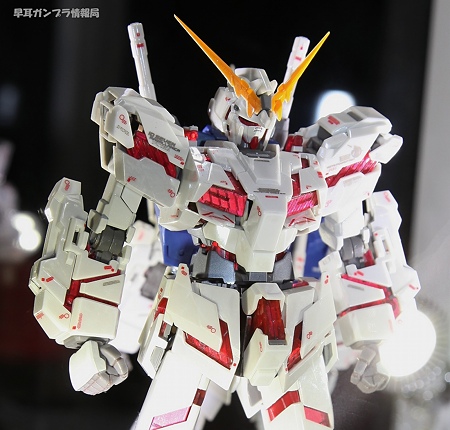 GFF MC ユニコーンガンダム メタルコートの彩色サンプルの展示9