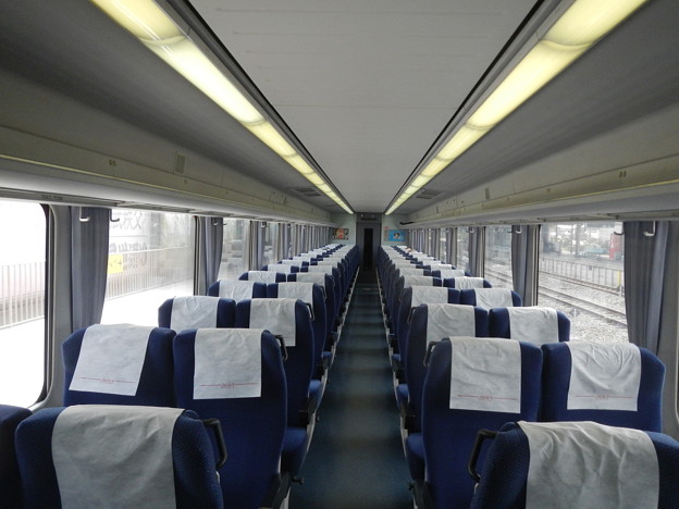 Seibu 10000 interior