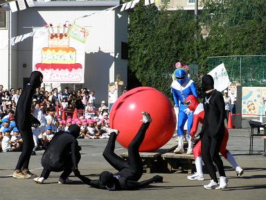 運動会　ショッカーも登場