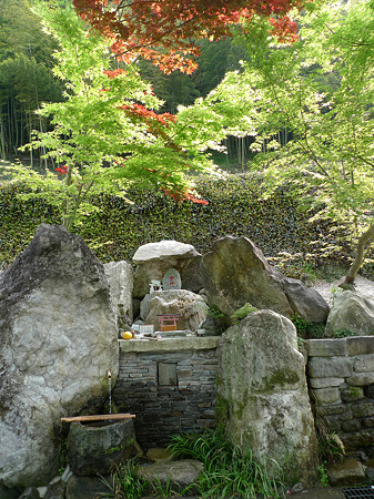 小川内水汲み場(冷や水湧水)(2)