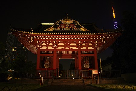 東京タワー＆旧台徳院霊廟惣門