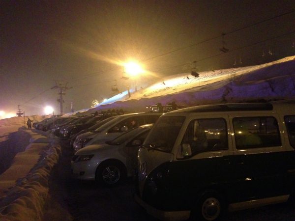 高鷲ICから1時間以上かかってスキー場に到着